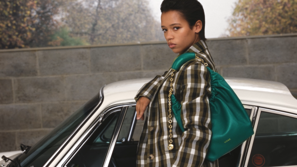 Home video by Patterned